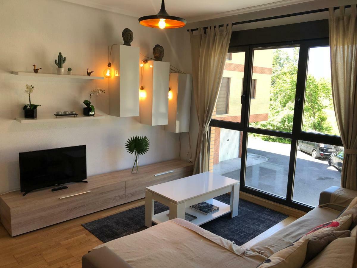 Apartamento Ezcaray Con Piscina Zorraquín Exterior foto